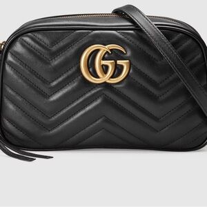 AUTHENTIC Gucci GG Marmont Small Shoulder Bag / Crossbody Bag
